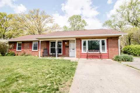 3430 Larkspur Ln, Columbus, IN 47203