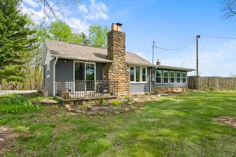 463 N Nelson Ridge Rd, Columbus, IN 47201