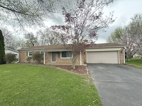 6303 Mills Rd, Indianapolis, IN 46221
