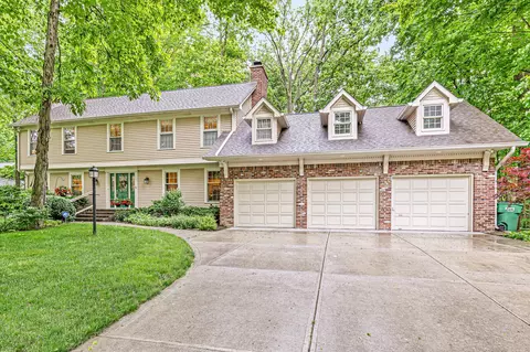 87 Bali Hai Ct, Carmel, IN 46032