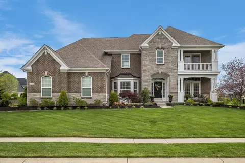 2401 Waterside Cir, Avon, IN 46123