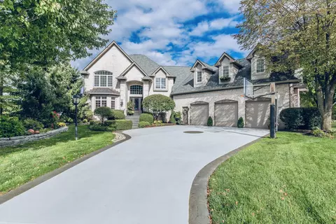 11071 Preservation Pt, Fishers, IN 46037