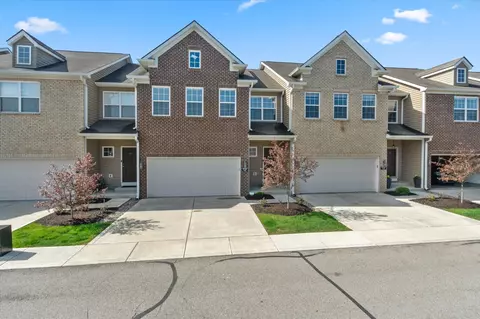 9749 Thorne Cliff Way #103, Fishers, IN 46037