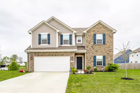 1590 N Creekwater Pass, Greenfield, IN 46140