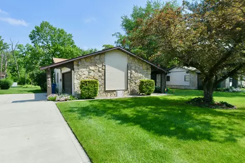 6436 Westdrum Rd, Indianapolis, IN 46241