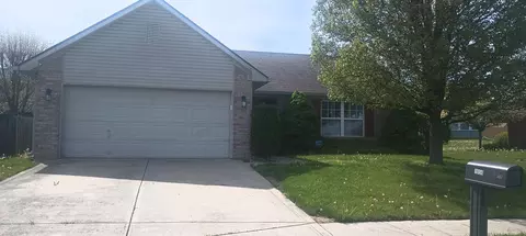 1658 Park Hill Dr, Indianapolis, IN 46229