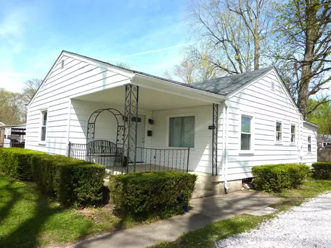 622 Harrison St, Anderson, IN 46012