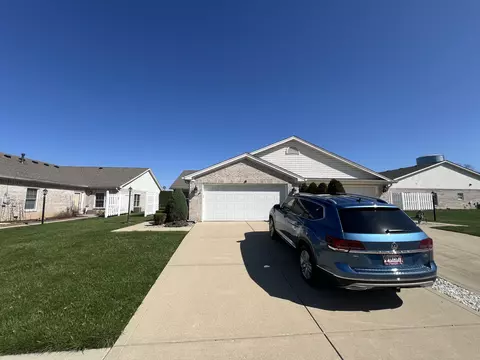 807 Shepherds Way, Greenwood, IN 46143