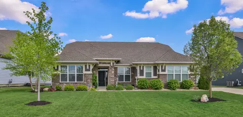 10297 Sinndar Ln, Fishers, IN 46040