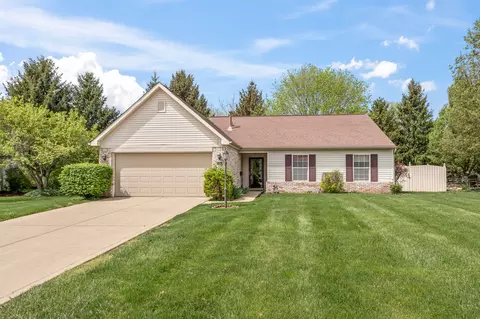 231 Creekview Cir, Mooresville, IN 46158