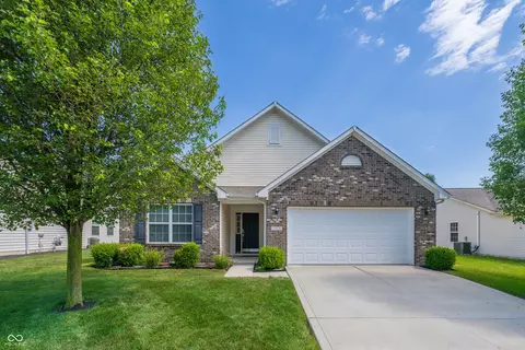 11478 War Admiral Ct, Noblesville, IN 46060