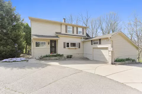 228 Gilmore Rd, Anderson, IN 46016