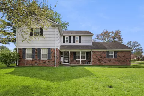 1209 Darby Ln, Indianapolis, IN 46260