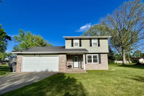 719 Linden Dr, Seymour, IN 47274