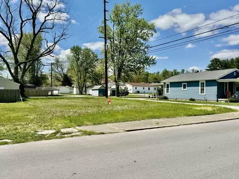 140 N 2nd St, Martinsville, IN 46151
