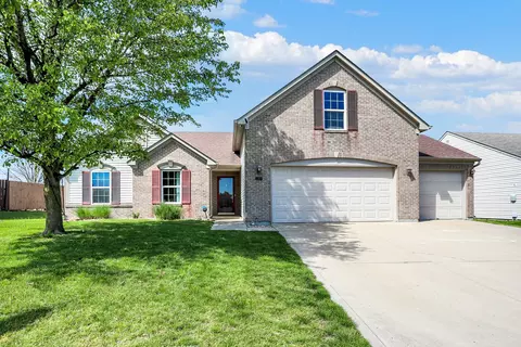 7054 Fields Dr, Indianapolis, IN 46239