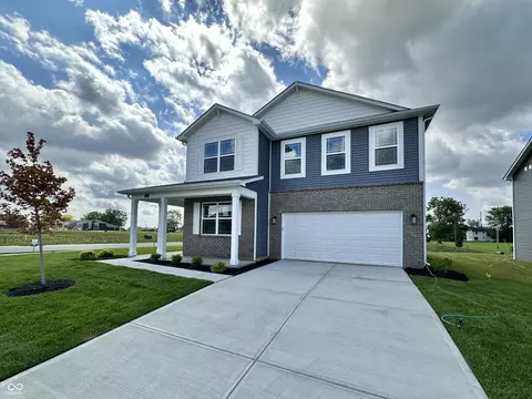 2111 Quail West Dr, Danville, IN 46122