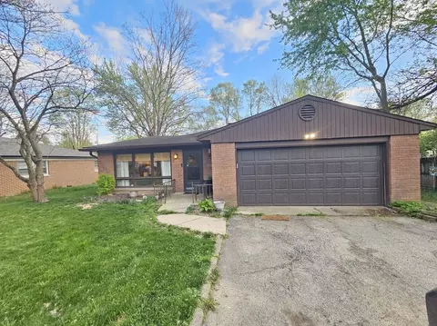 3143 W 49th St, Indianapolis, IN 46228