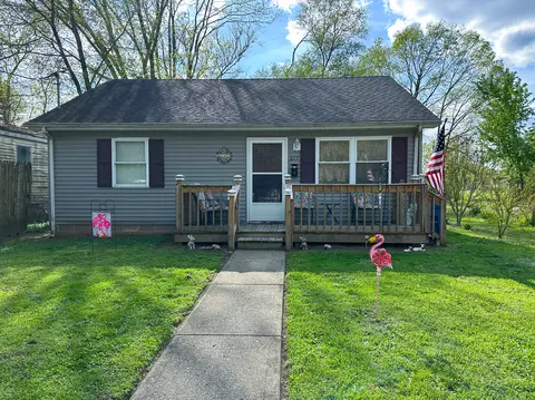 617 S 7th St, West Terre Haute, IN 47885