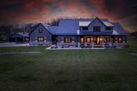 1882 S County Road 250 W, Danville, IN 46122