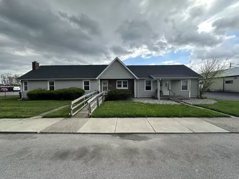 129 N 2nd Ave, Beech Grove, IN 46107