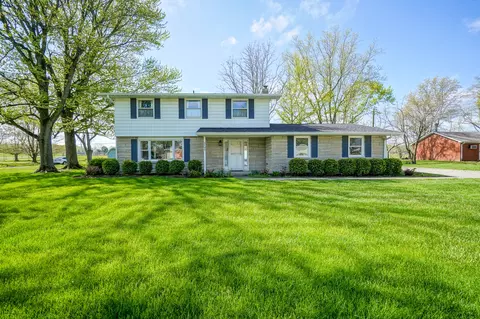 3103 W South Dr, Sheridan, IN 46069