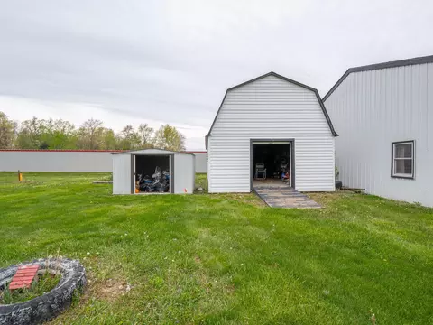 Exterior - 246 N Main St, Maxwell, IN 46154 photo 31 of 37