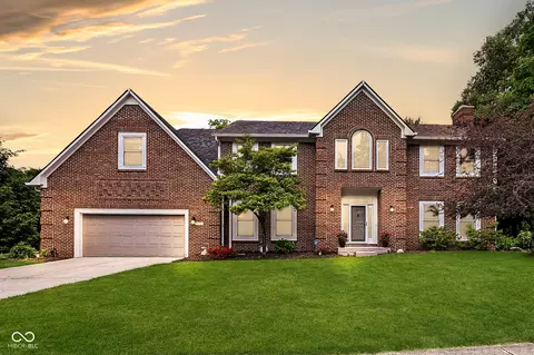 7354 Oakland Hills Ct, Indianapolis, IN 46236