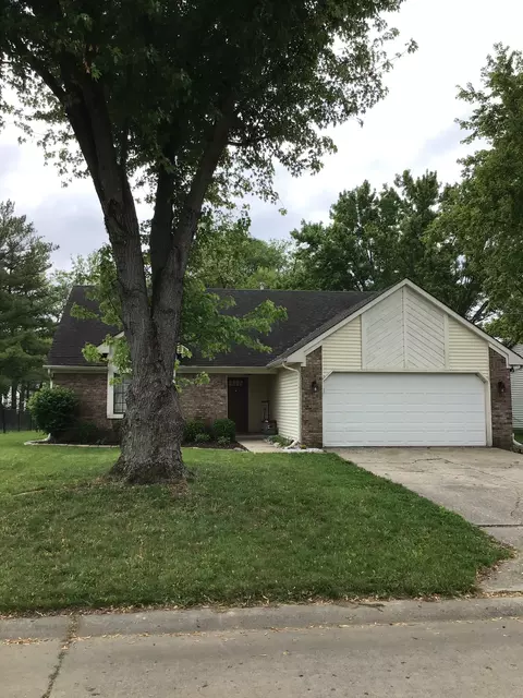 12149 Rossi Dr, Indianapolis, IN 46236