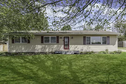 947 Berry Rd, Greenwood, IN 46143