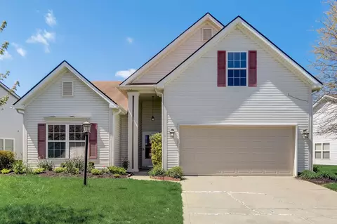 13932 Sassafern Dr, Carmel, IN 46033