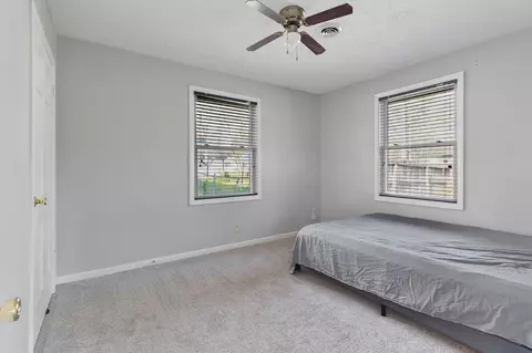 Bedroom - 1911 Timbercrest Dr, Columbus, IN 47203 photo 1 of 8