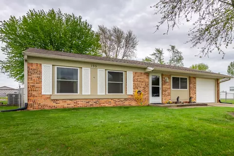 195 Stagecoach Dr, Bargersville, IN 46106