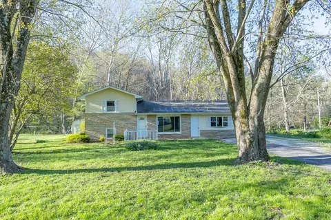 7085 State Road 46 E, Nashville, IN 47448