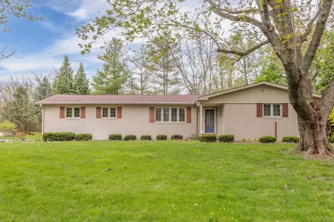 9149 W Forest Dr, Elwood, IN 46036