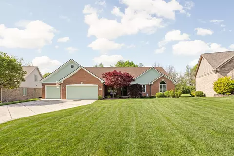 6722 Moss Creek Pl, Indianapolis, IN 46237
