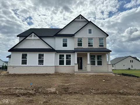 9230 Coopers Ln, Mccordsville, IN 46055