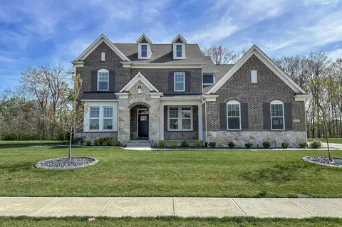 16217 Burnt Rock Ln, Fortville, IN 46040