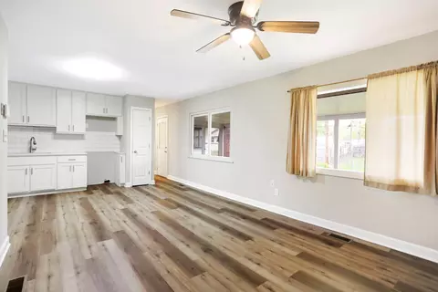 Living - 1007 Ridgewood Dr, Plainfield, IN 46168 photo 2 of 2