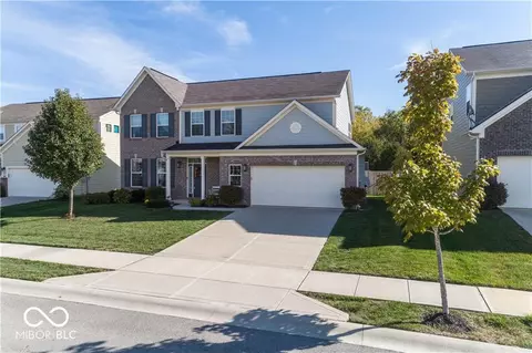 9763 Clay Brook Dr, Mccordsville, IN 46055