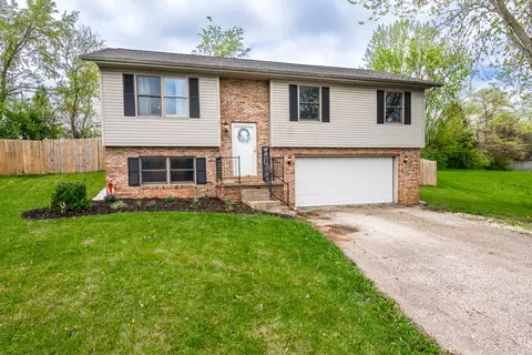 2350 S Zona Ct, Bloomington, IN 47403