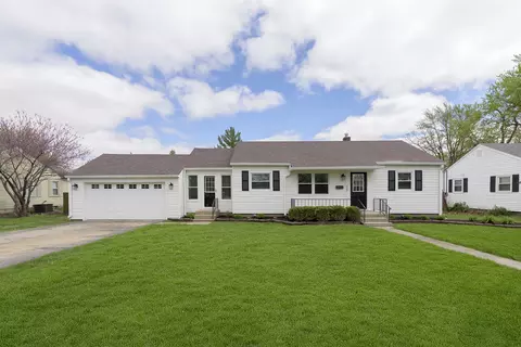 227 E Ulen Dr, Lebanon, IN 46052