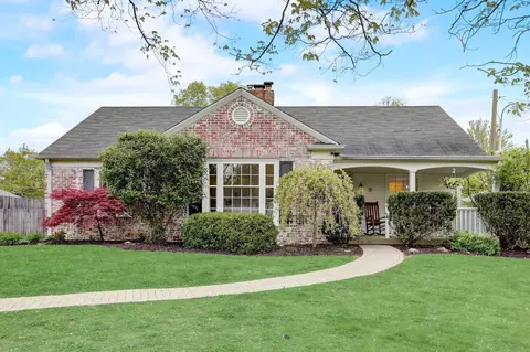 18 W 59th St, Indianapolis, IN 46208