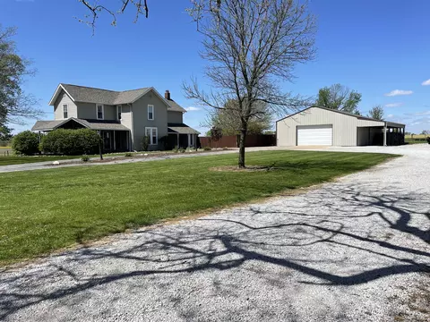 9088 In-42, Stilesville, IN 46180