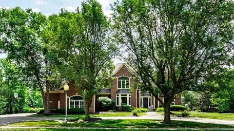 10499 Hyde Park, Carmel, IN 46032