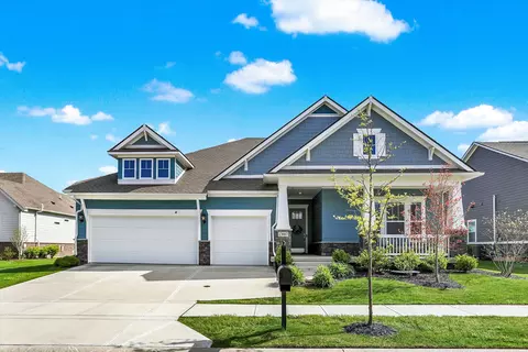 13667 Soundview Pl, Carmel, IN 46032