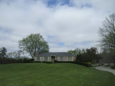 12960 E Legal Tender Rd, Columbus, IN 47203