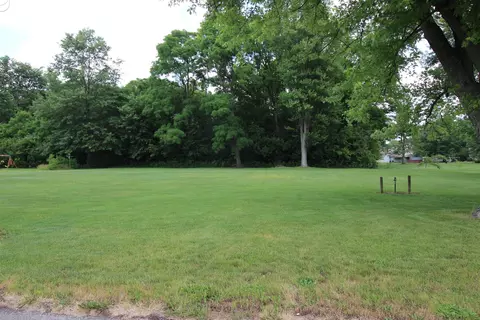 414 Linden Dr, Spiceland, IN 47385