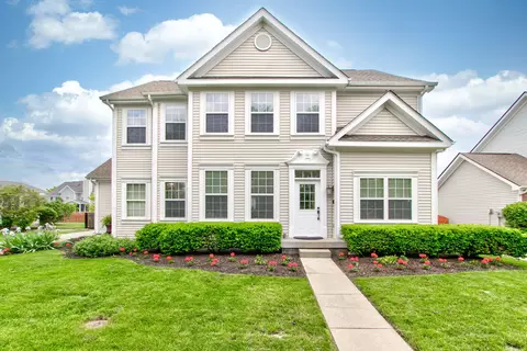 727 Stockbridge Dr, Westfield, IN 46074