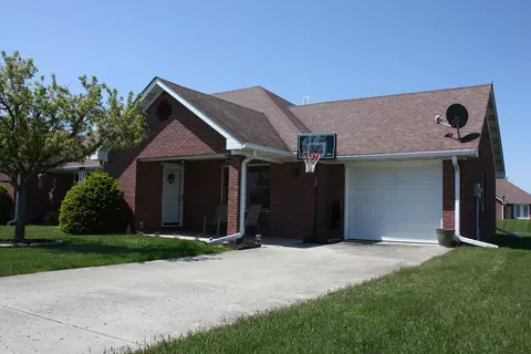 1599 Marthas Ct, Crawfordsville, IN 47933